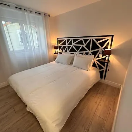 1 Au Coeur De Apartment *
